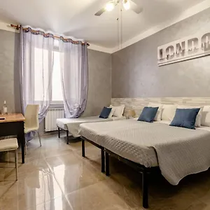 3* ゲストハウス Bed & Breakfast Unique