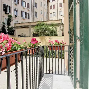 Appartamento Nizza 33, Roma